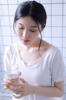 中方回应TikTok起诉